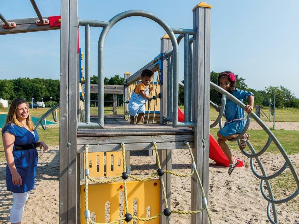 ホテルLandal Dunimar ノールトウェイケルハウト　 エクステリア 写真